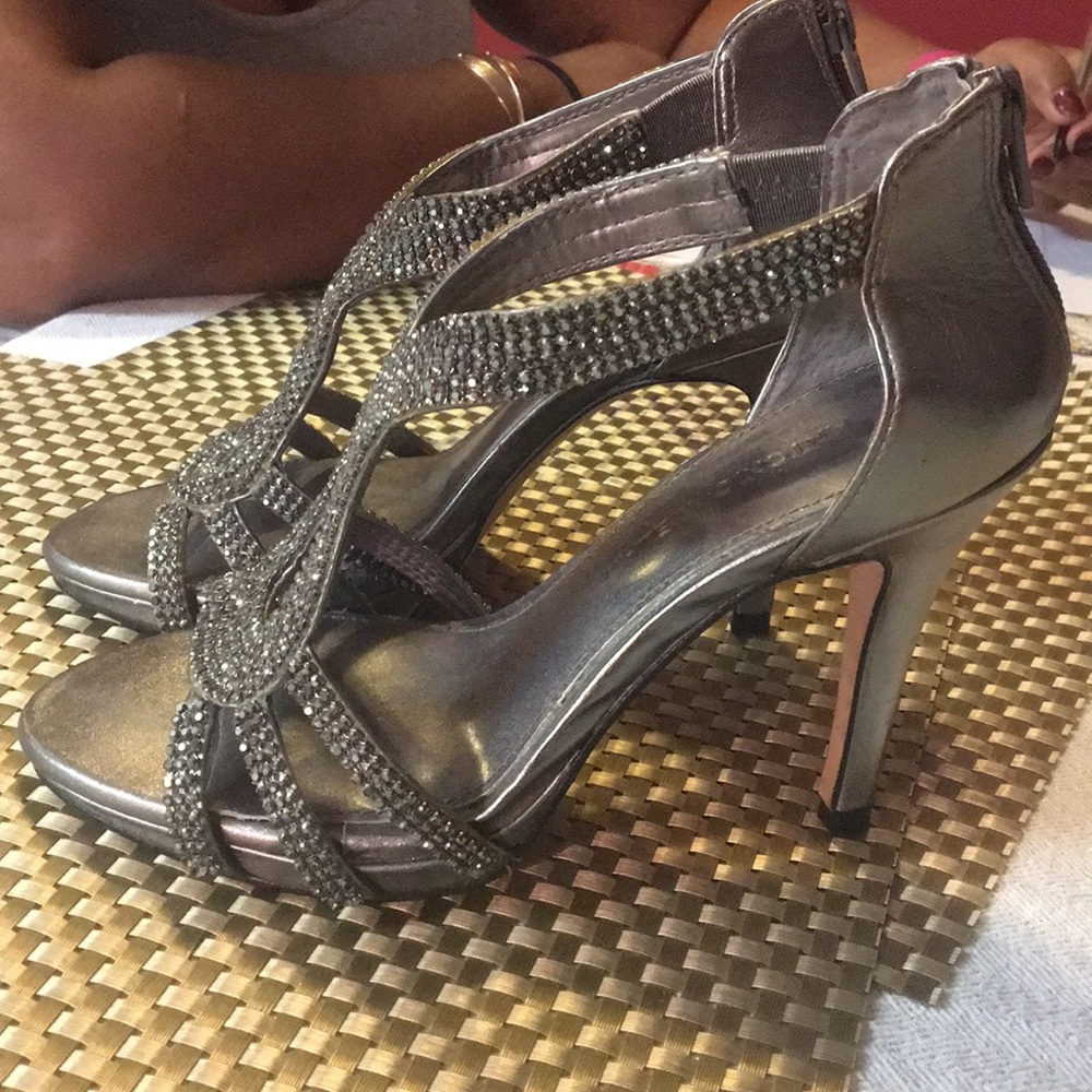 Antonio Melani 7M Shoes